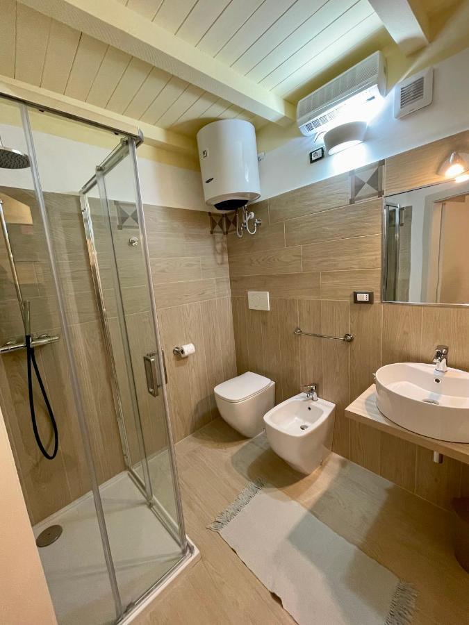 4 Balconi Rooms- Dimora Arditi B&B Lecce Ngoại thất bức ảnh