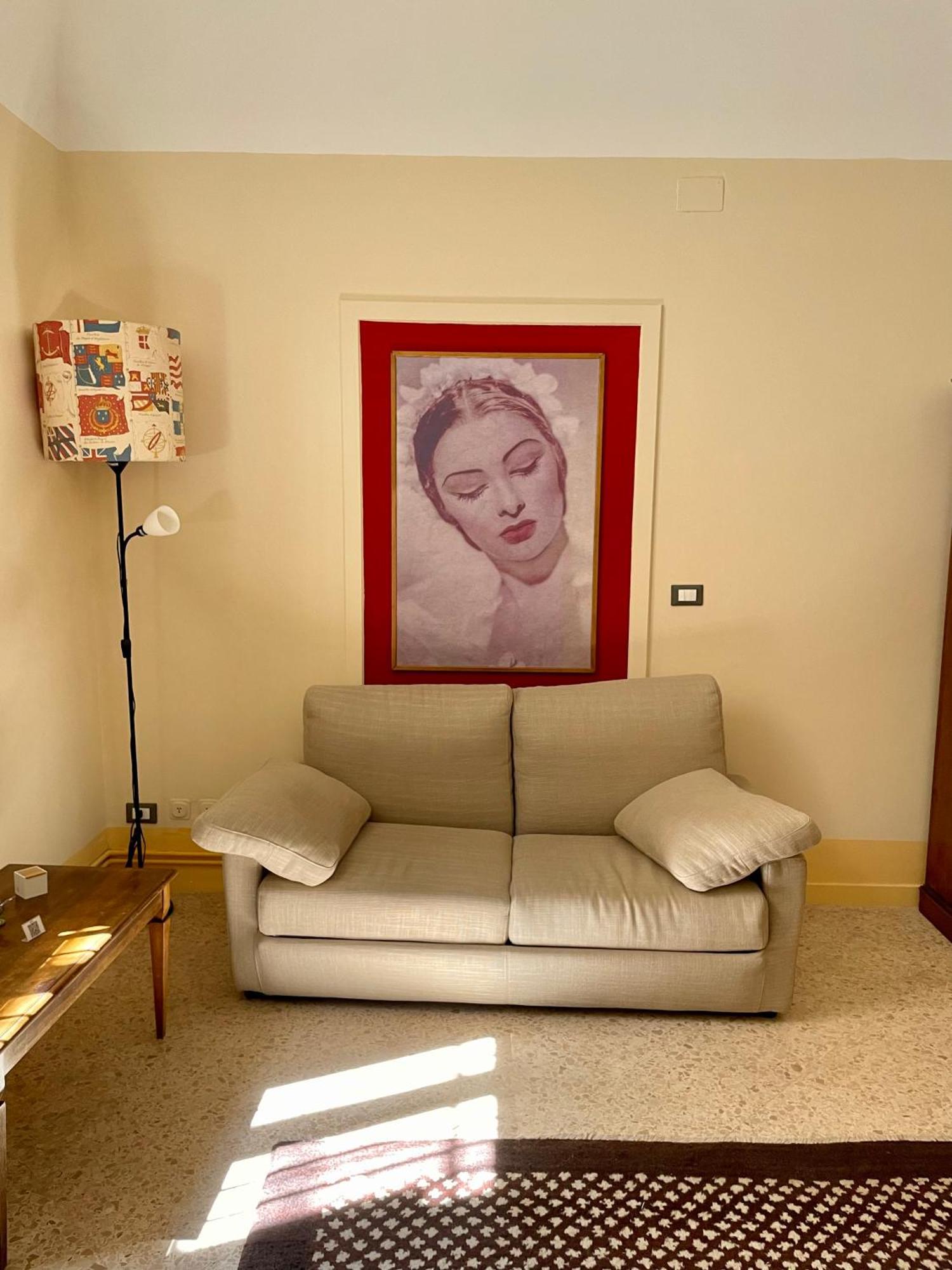 4 Balconi Rooms- Dimora Arditi B&B Lecce Ngoại thất bức ảnh